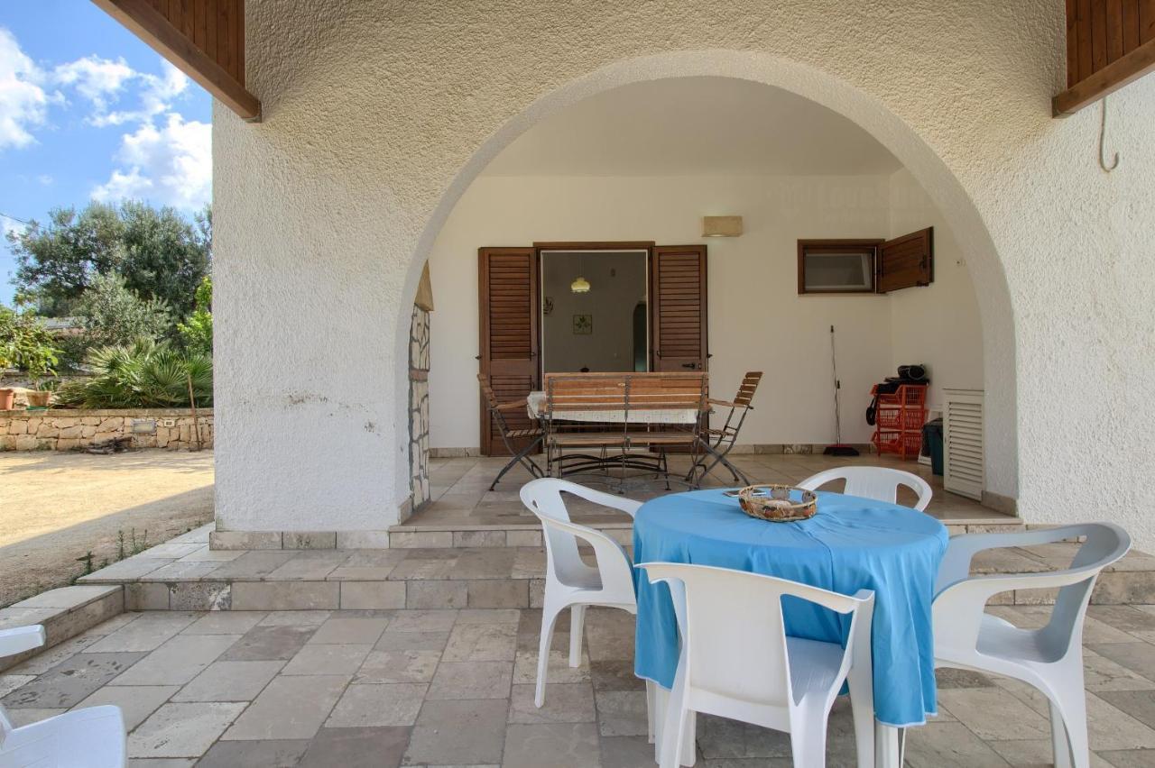 Li Cantori By Lovesud Marina Di Pescoluse Exterior photo